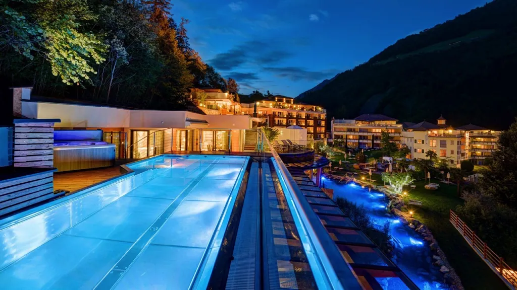 Infinity outdoor pool in the evening of Quellenhof